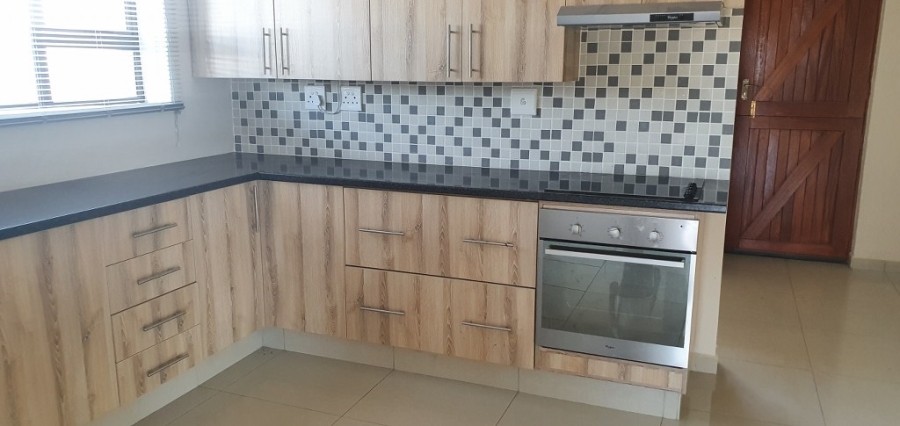 To Let 4 Bedroom Property for Rent in Fountains Estate Eastern Cape